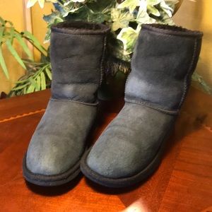 UGG Black Classic Short Boots